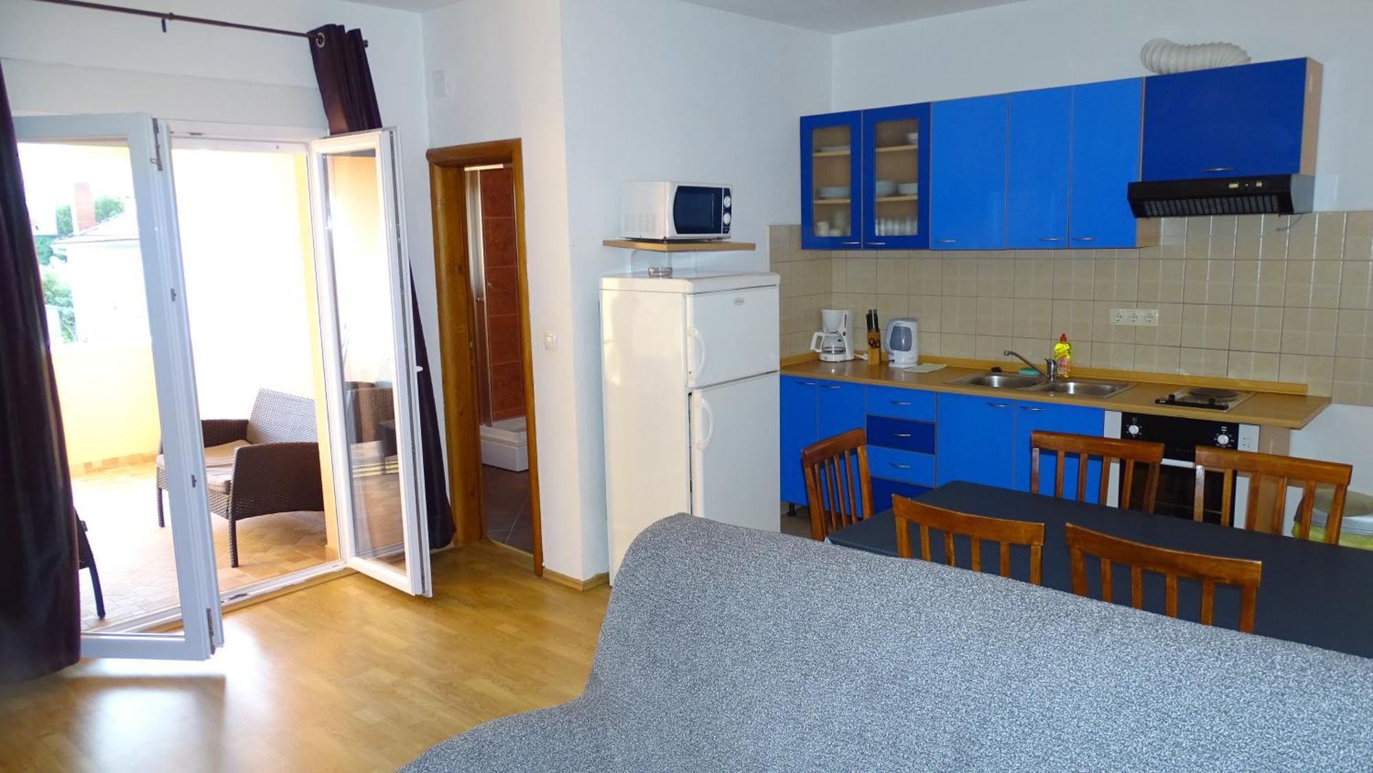 Apartments Luna Sukošan エクステリア 写真